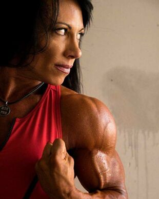 chicks with muscle