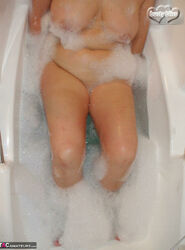bubble bath pics. Photo #5