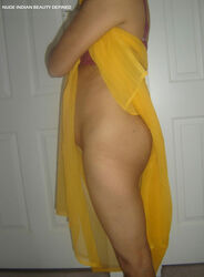 indian shaved pussy. Photo #2