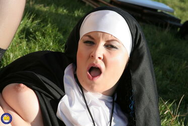 horny nuns. Photo #5