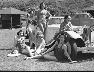 vintage nudist girls. Photo #6