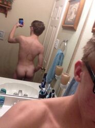 nude selfie fails. Photo #7