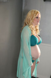 kelly madison pregnant. Photo #3