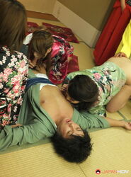 japanese women hot. Photo #3
