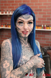 naked girl getting tattoo. Photo #7