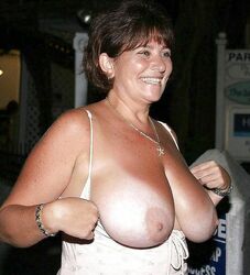 mature wife topless. Photo #2