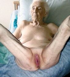 sexy amateur granny. Photo #1