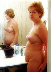 american housewife naked. Photo #2