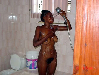 cute black girls nude. Photo #7