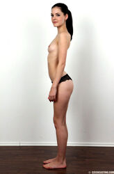amatuer nude teen pics. Photo #4