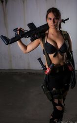 sexy sniper girl. Photo #3
