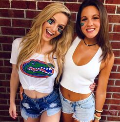 pictures of college girls. Photo #2