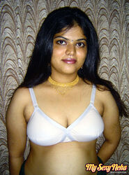 hot indian girls boobs. Photo #2